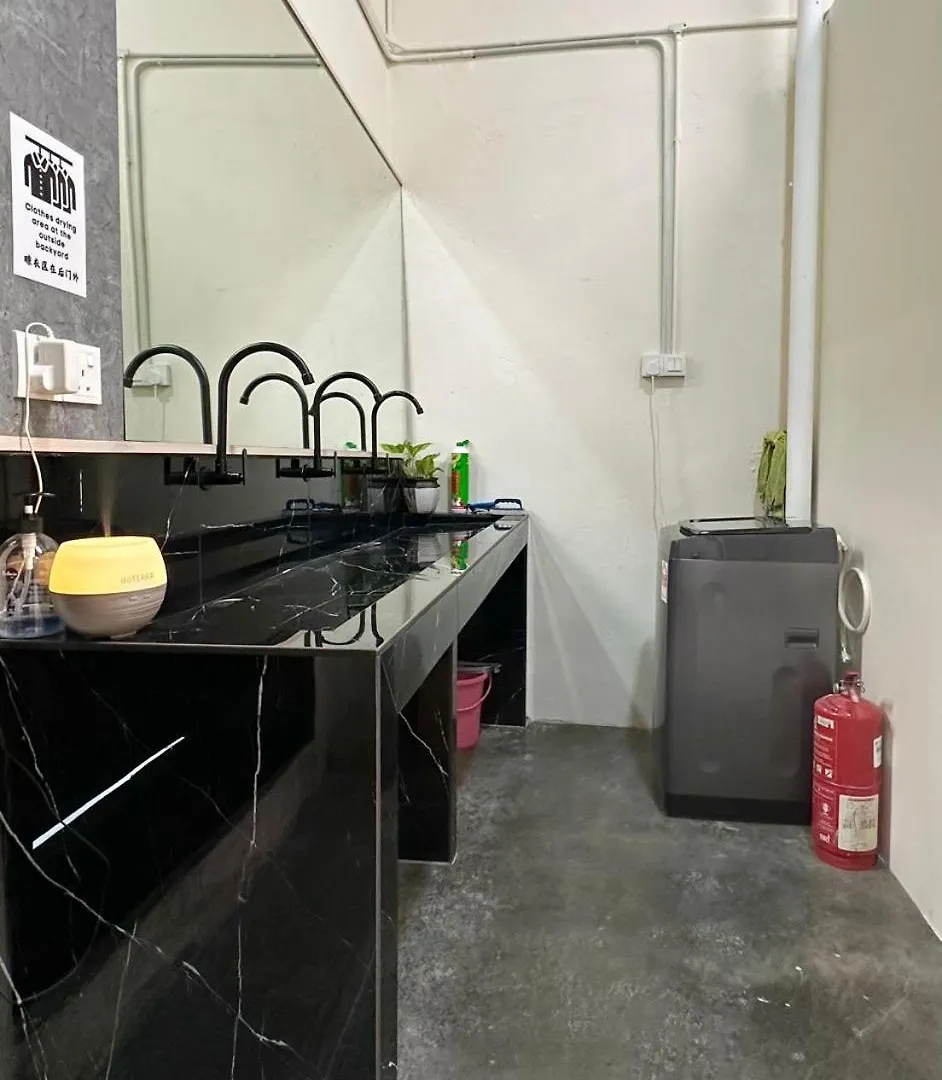 Milan Backpacker Hostel George Town